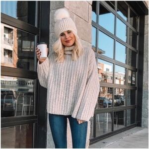 Free People Fluffy Box Alpaca Blend Sweater - Pearl
